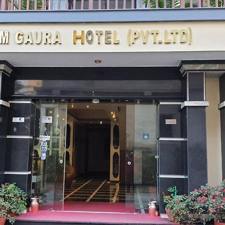Om Gaura Hotel Pókhara Exteriér fotografie