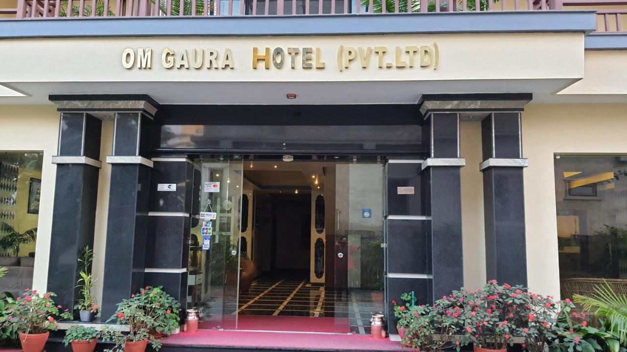 Om Gaura Hotel Pókhara Exteriér fotografie